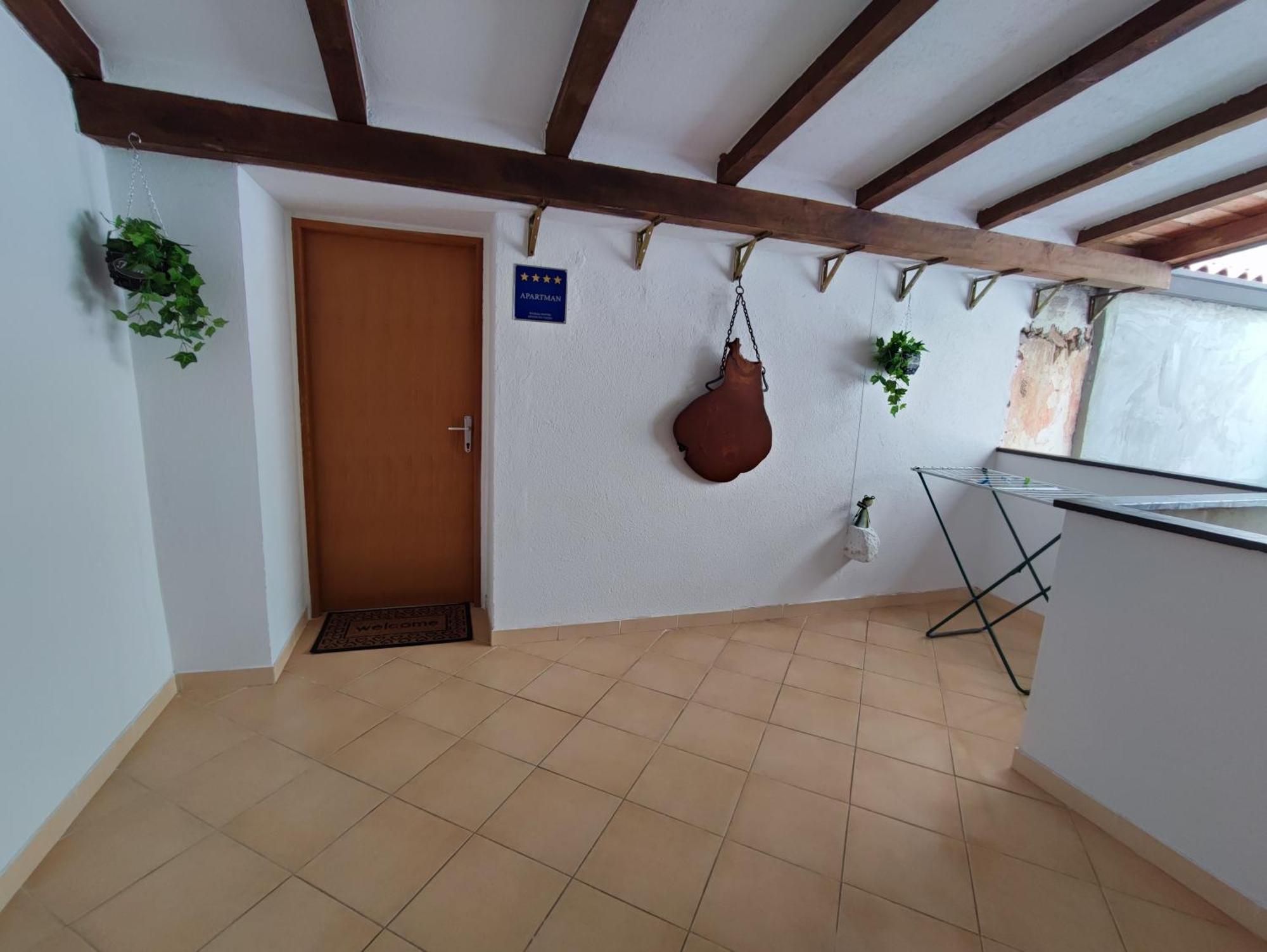 Apartment Nika Umag Eksteriør billede