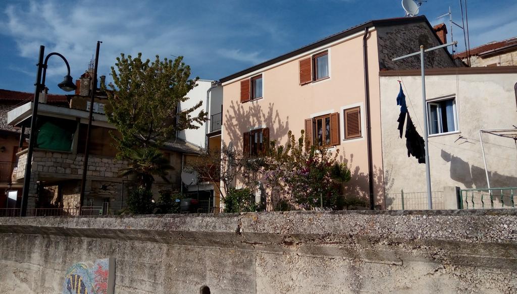 Apartment Nika Umag Eksteriør billede